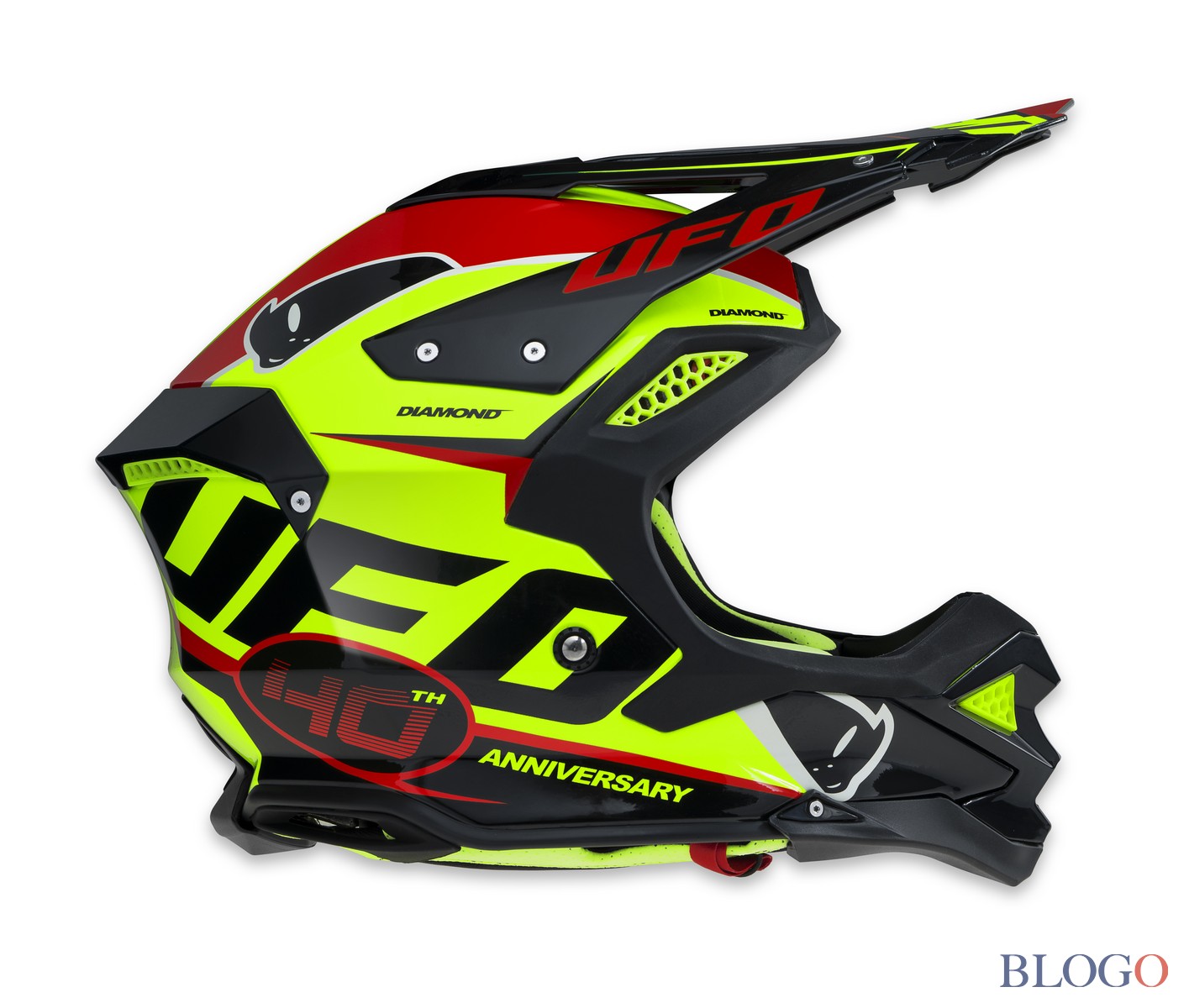 ufo-plast-casco-diamond-2017-01.jpg